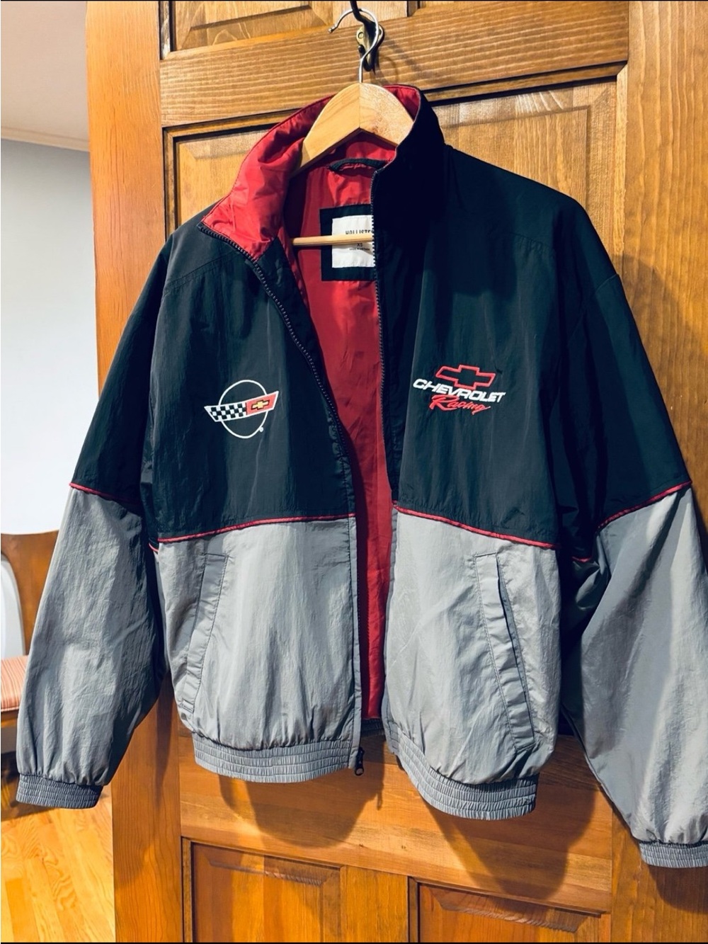 HOLLISTER Chevrolet Racing THE HEARTBEAT OF AMERICA Racing Jacket - Picture 8 of 10
